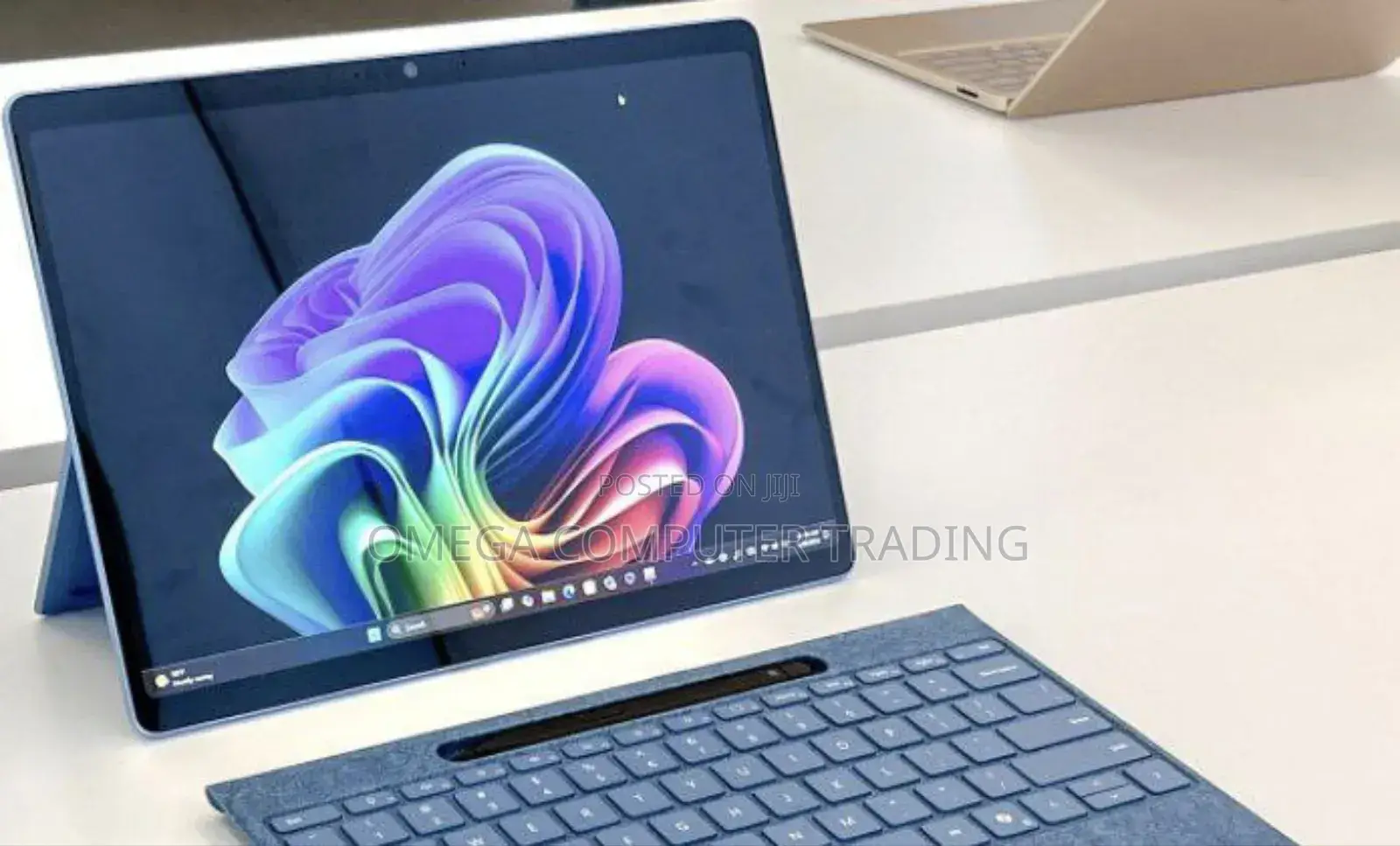New Microsoft Surface Pro 11th Edition, a Copilot+ PC 16GB SSD 512GB