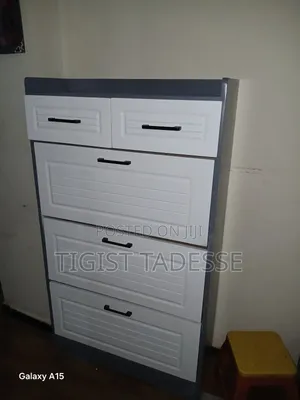 ጫማ መደርደርያ 80*140