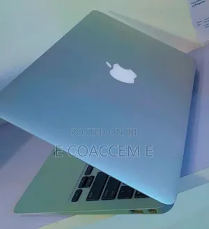 New Laptop Apple MacBook 4GB Intel Core I5 SSD 256GB