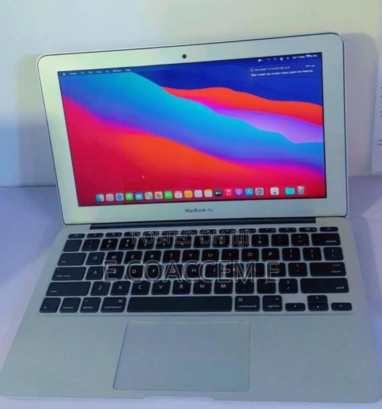 New Laptop Apple MacBook 4GB Intel Core I5 SSD 256GB