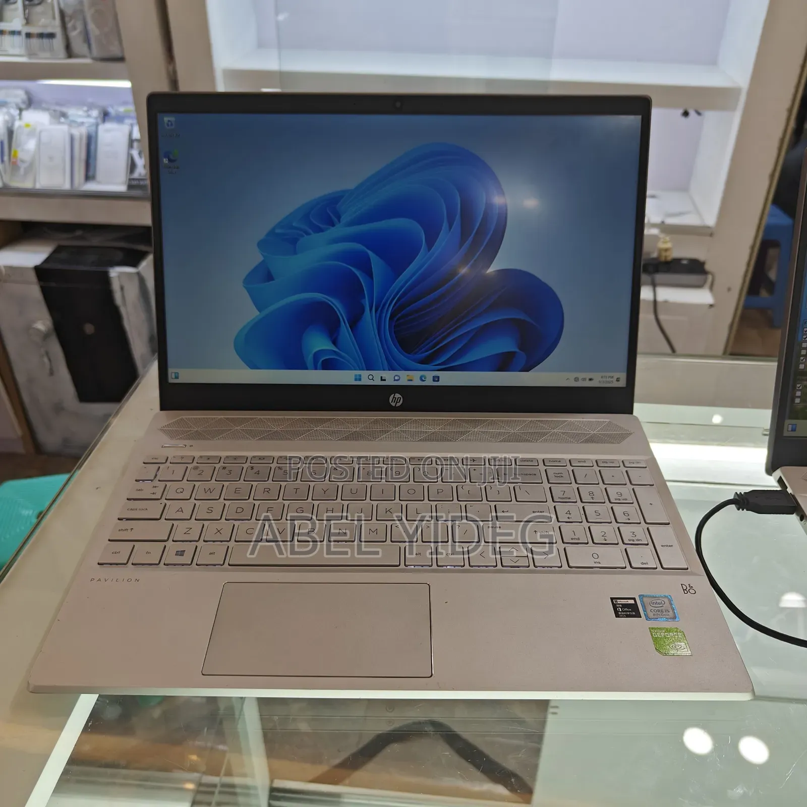 New Laptop HP Pavilion 15 16GB Intel Core I5 SSD 512GB