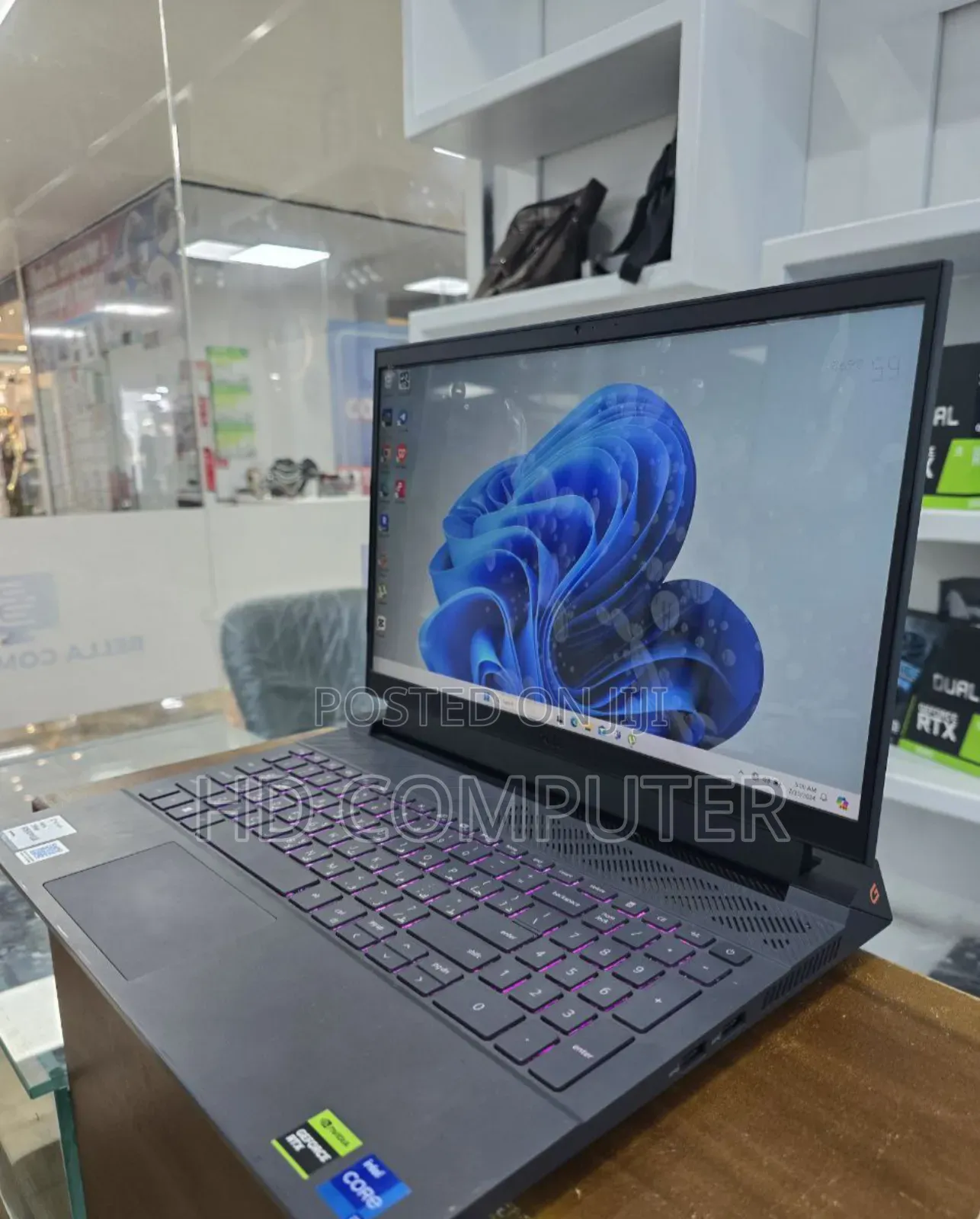New Laptop Dell G15 5535 16GB Intel Core I7 SSD 1T