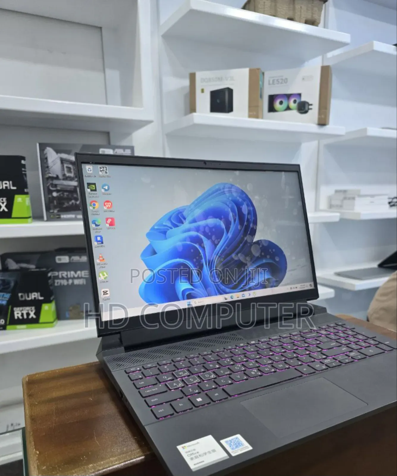 New Laptop Dell G15 5535 16GB Intel Core I7 SSD 1T