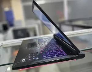 New Laptop Asus ROG Strix G17 32GB Intel Core I7 SSD 1T