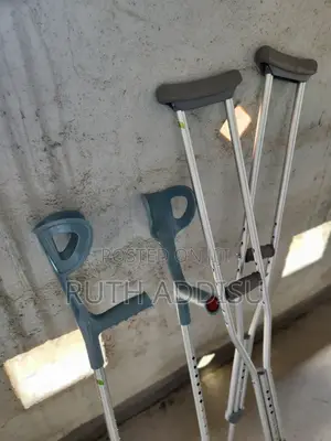 Photo - Crutches3፯crutches2፪crutches3፱crutches1፲crutches3፩crutches