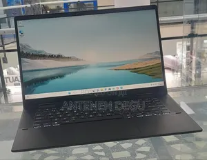 New Laptop HP Envy X360 16GB AMD Ryzen 7 SSD 512GB