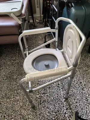 Commode Chair Medical Brand New Toilet Chair2፮commode Chair