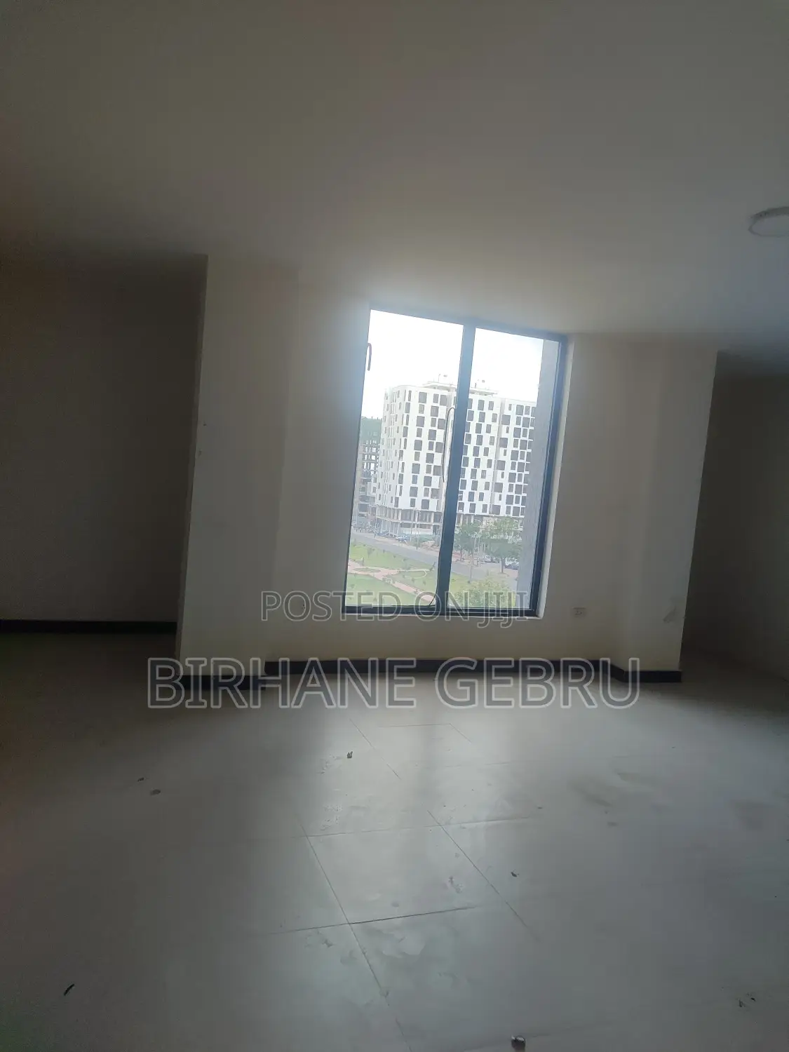 Luxury Apartiment Rent for Office