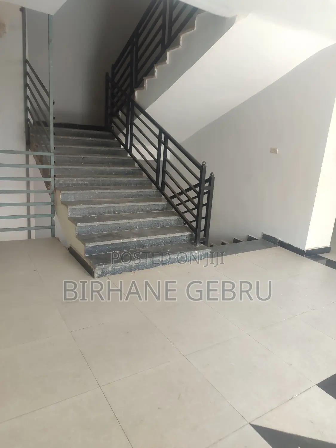 Luxury Apartiment Rent for Office