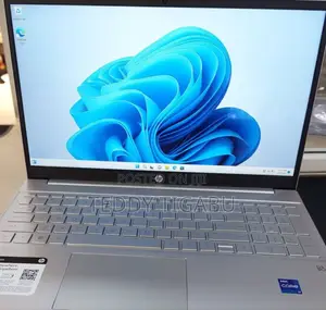 New Laptop Lenovo Legion 5 8GB Intel Core I7 SSD 1T