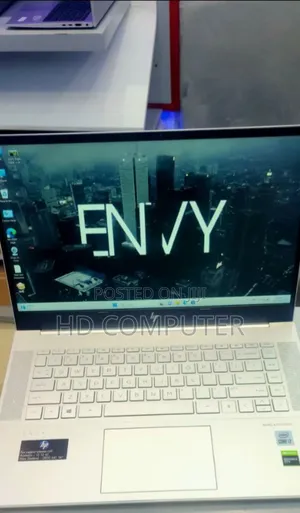 New Laptop HP Envy 15 16GB Intel Core I7 SSD 512GB