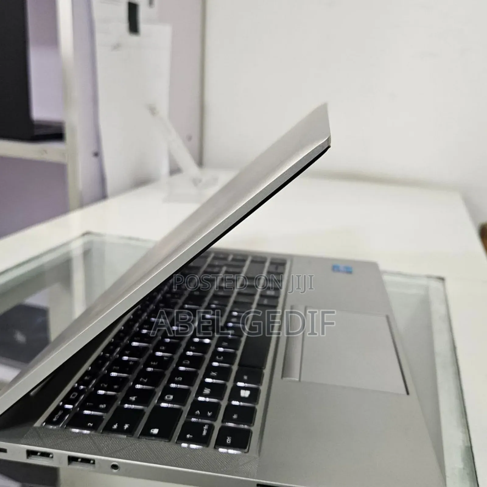 New Laptop HP EliteBook 840 16GB Intel Core I7 SSD 512GB