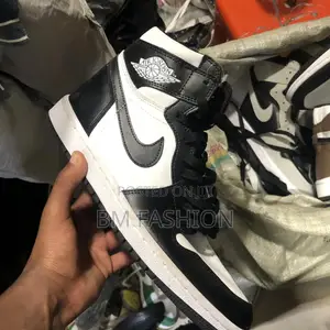 High Jordan 1 Panda
