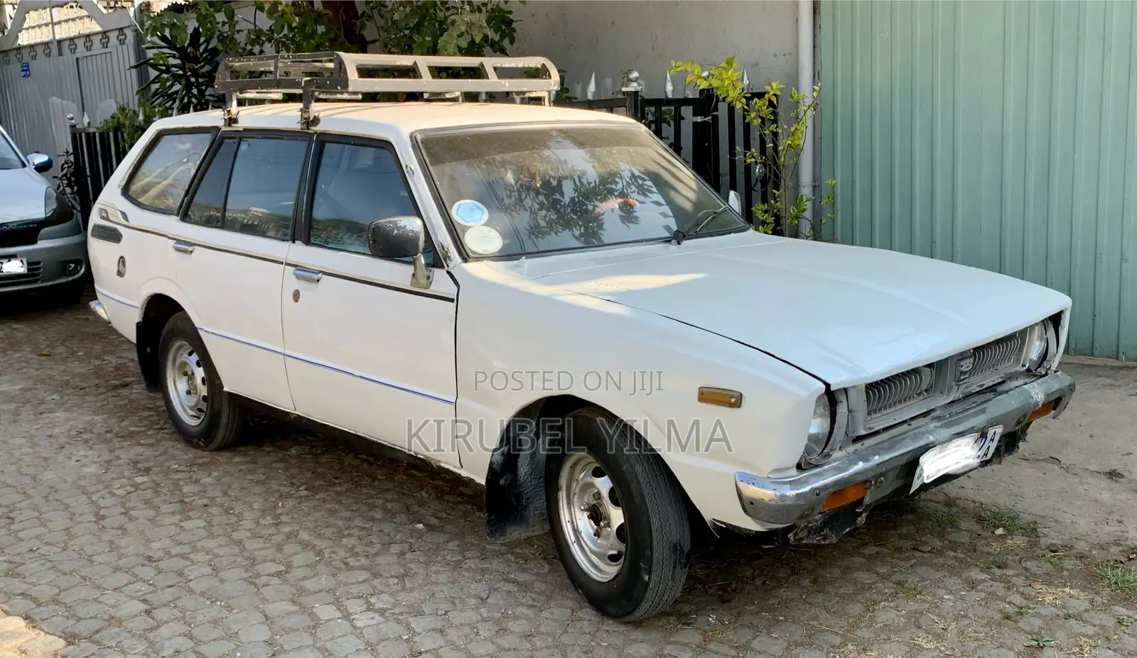 Toyota Corolla KE 20 Station Wagon 1970 White