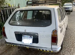 Toyota Corolla KE 20 Station Wagon 1970 White