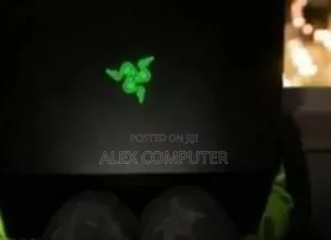 New Laptop Razer Blade 16GB AMD Ryzen 9 SSD 512GB