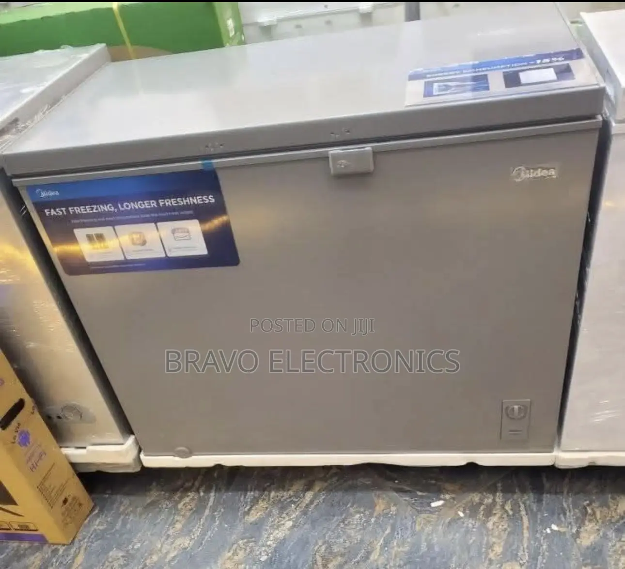Midea 407 Chest Freezer