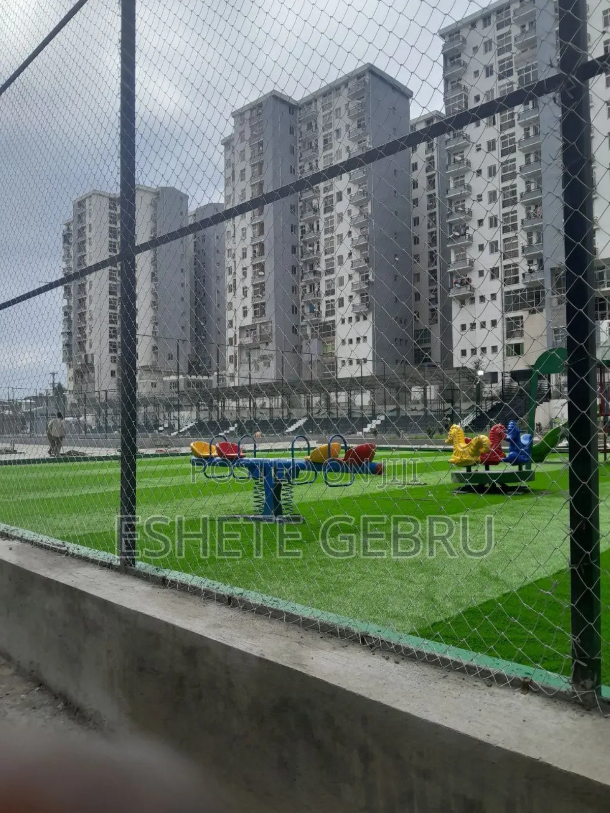 Furnished 2bdrm Condo in 40/60 ኮንዶሚንየም, Bole for sale