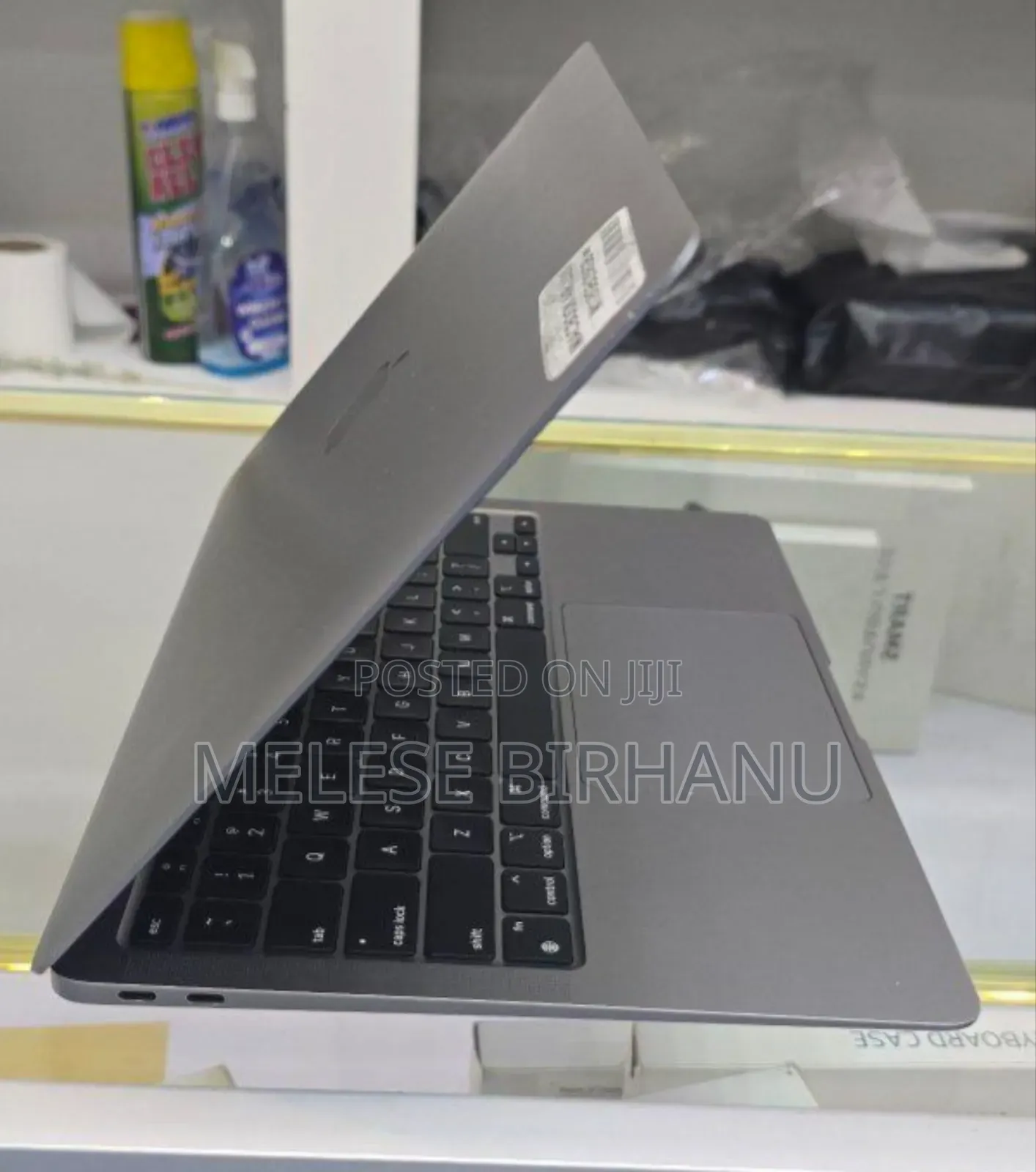 New Laptop Apple MacBook Air 2020 M1 8GB Apple M1 SSD 512GB