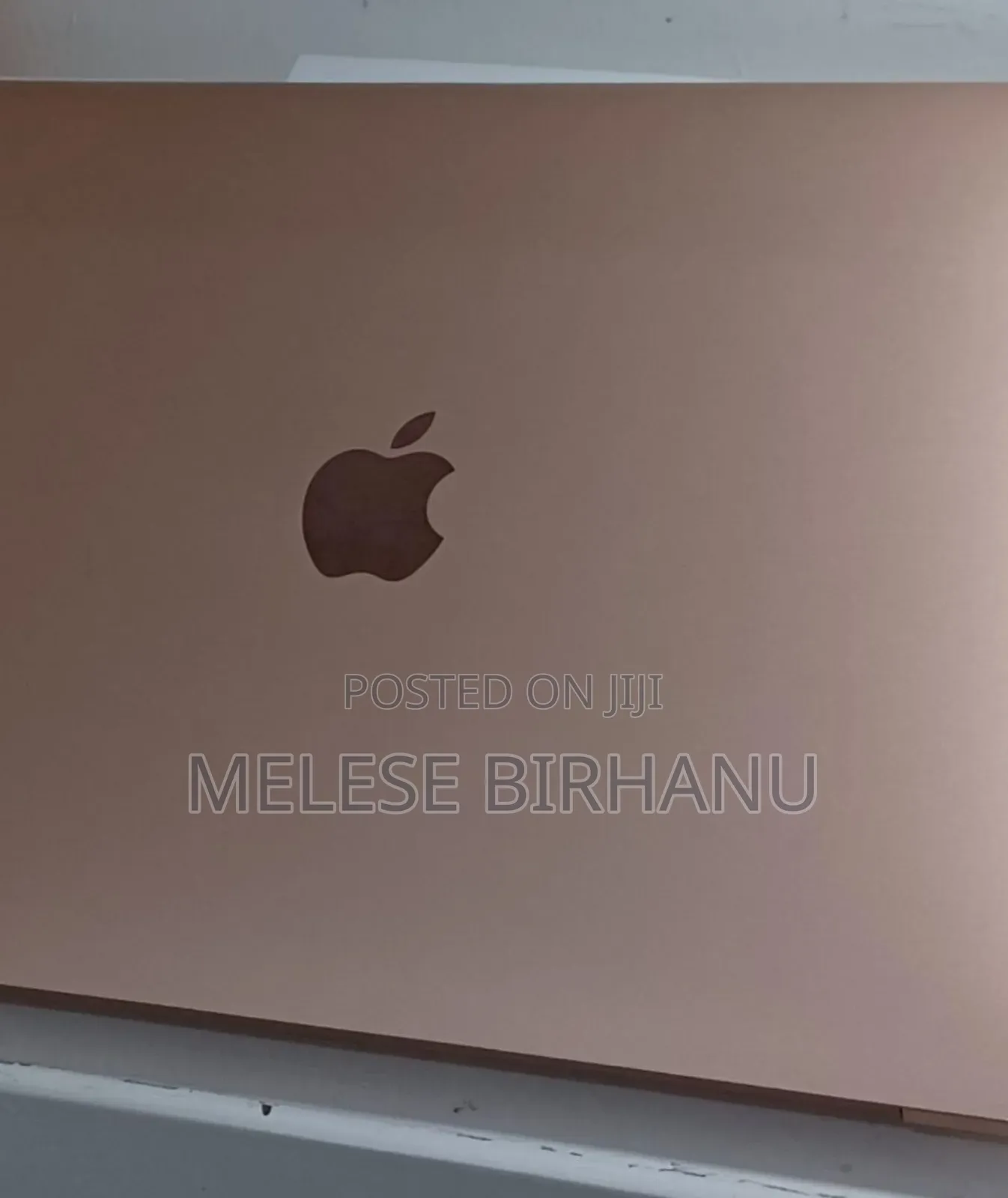 New Laptop Apple MacBook Air 2020 8GB Apple M1 SSD 256GB