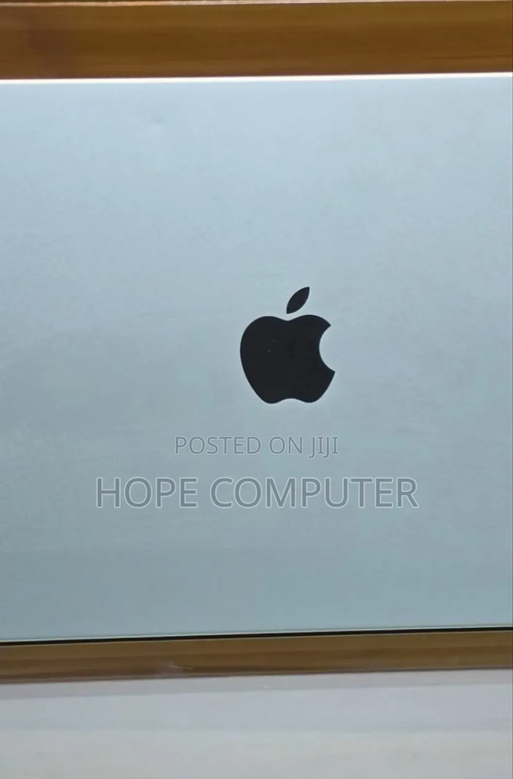 New Laptop Apple MacBook Pro 2023 M3 14-Inch 8GB Apple M3 SSD 512GB