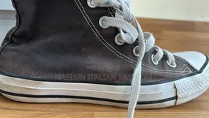 Used Bonda Original Black Converse N.38