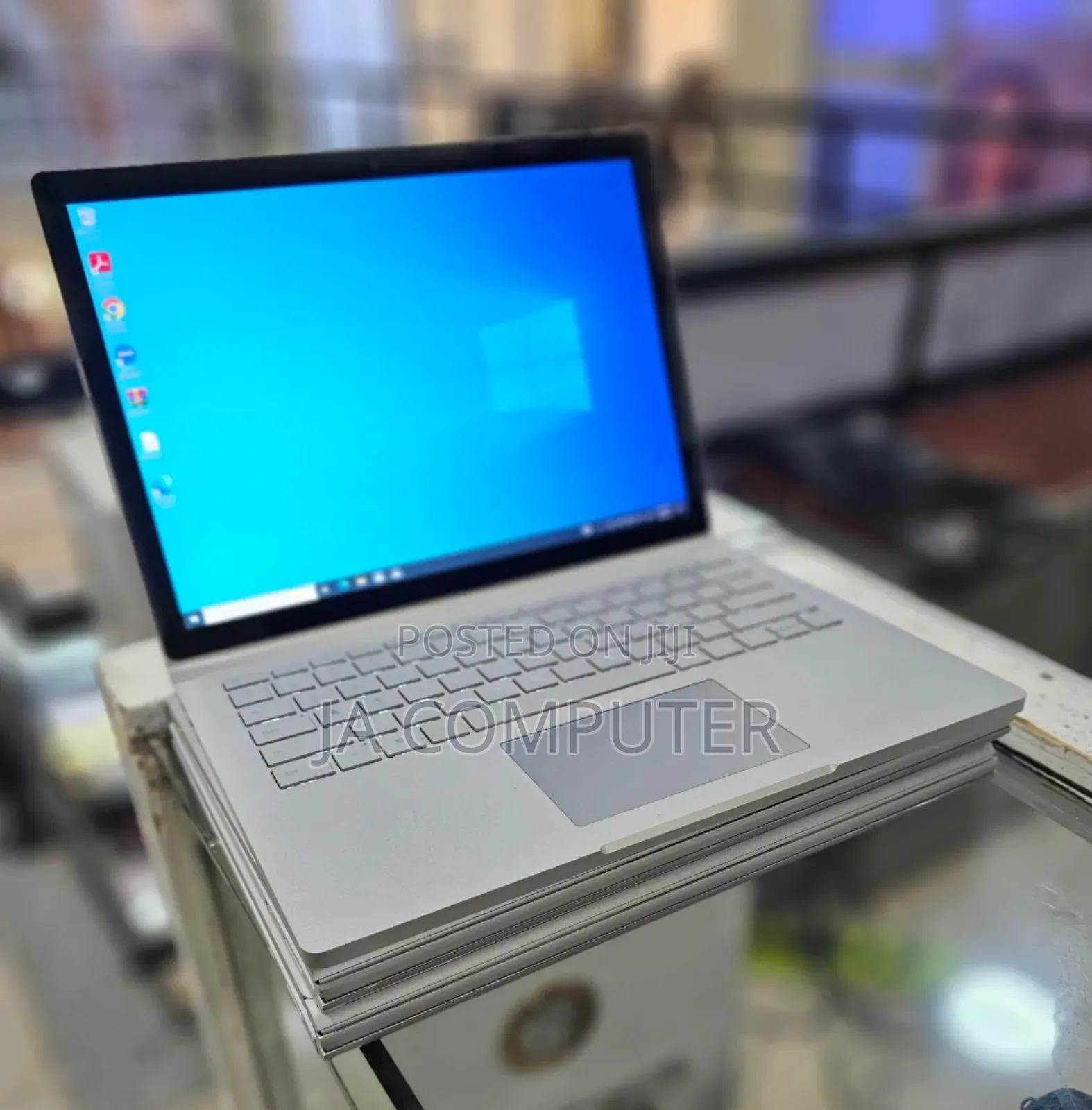 New Laptop Microsoft Surface Book 3 16GB Intel Core I7 SSD 256GB