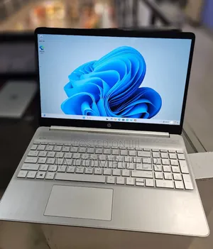 New Laptop HP Stream Notebook 12GB Intel Core I5 SSD 256GB