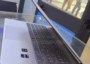 New Laptop HP 16GB Intel Core I7 SSD 1T