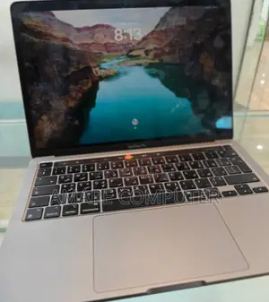 New Laptop Apple MacBook Pro 2022 M2 8GB Apple M2 SSD 256GB
