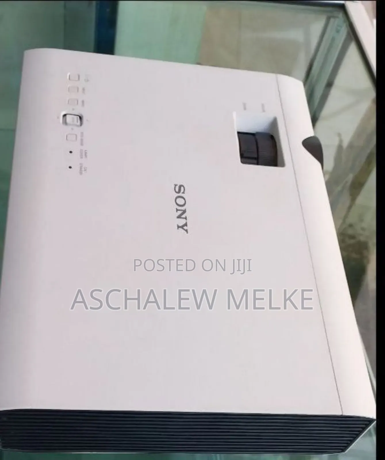 Brand New Sony Projector Model Name VPL-Dx100 Hardware I