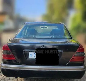 Mercedes-Benz C180 1995 Black