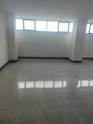 Complex Apartiment Rent for Gym or Office