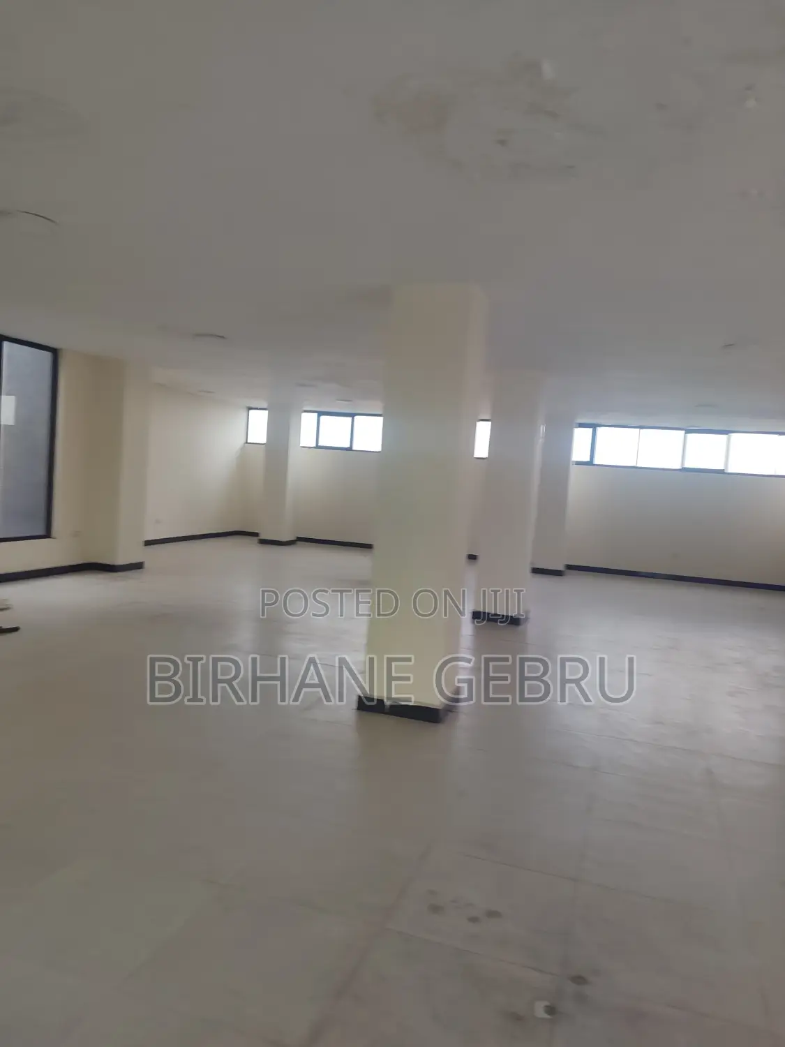 Complex Apartiment Rent for Gym or Office
