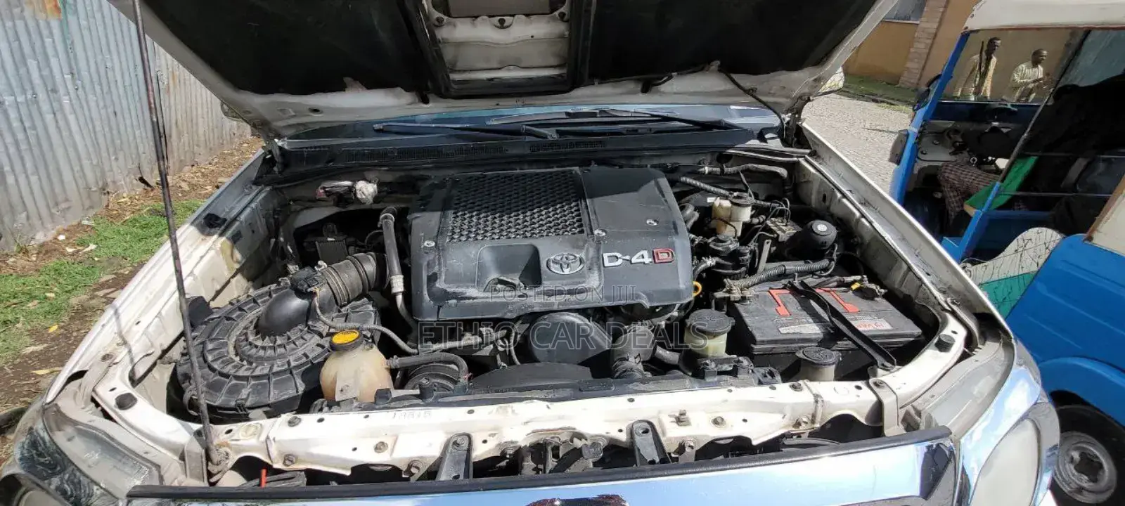 Toyota Hilux 2010 White