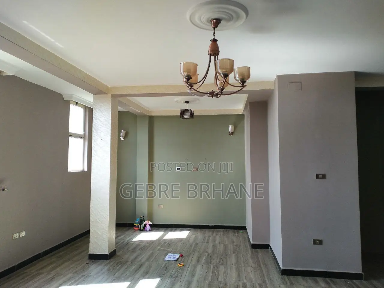 6bdrm House in G+3, Yeka for rent