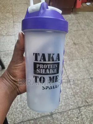 Shaker Bottle With a Wire Ball and Side Pill Organizer