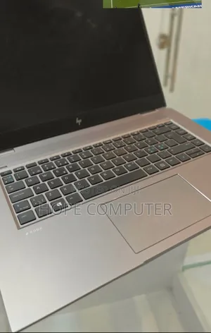 New Laptop HP ZBook Studio G5 16GB Intel Core I7 SSD 512GB