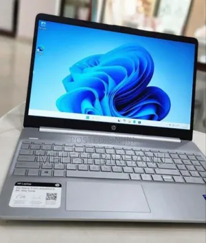 New Laptop HP Stream Notebook 8GB Intel Core I7 SSD 512GB