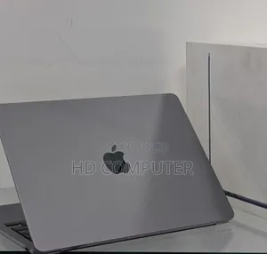 New Laptop Apple MacBook Pro 2023 M3 14-Inch 8GB Apple M3 SSD 256GB