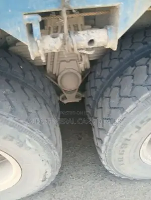 •2023
•a-25
•70% ጎማ
••ባንክ 3,500,000