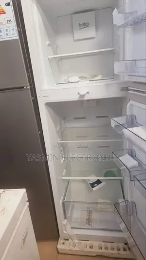Beko Refrigerator 371liters