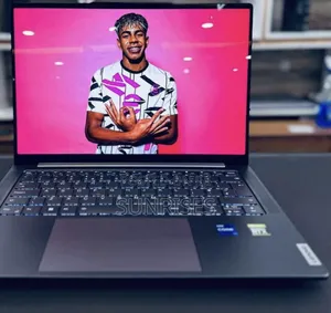 New Laptop Lenovo Yoga C740 16GB Intel Core I7 SSD 1T