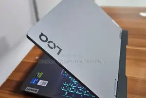 New Laptop Lenovo LOQ 15ARP9 16GB Intel Core i5 SSD 512GB