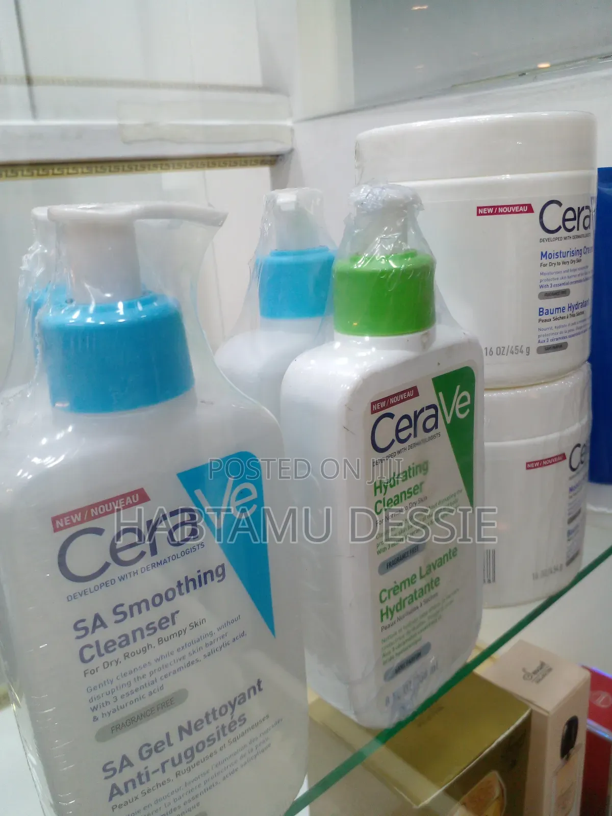 Cera've Smoothing Cleanser Developed With Dermatologists