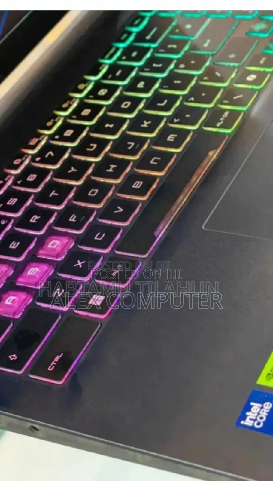 New Laptop MSI Cyborg 15 16GB Intel Core Ultra 7 SSD 1T