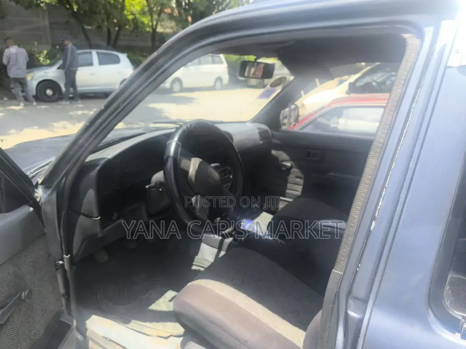 Toyota Hilux 1992 Gray