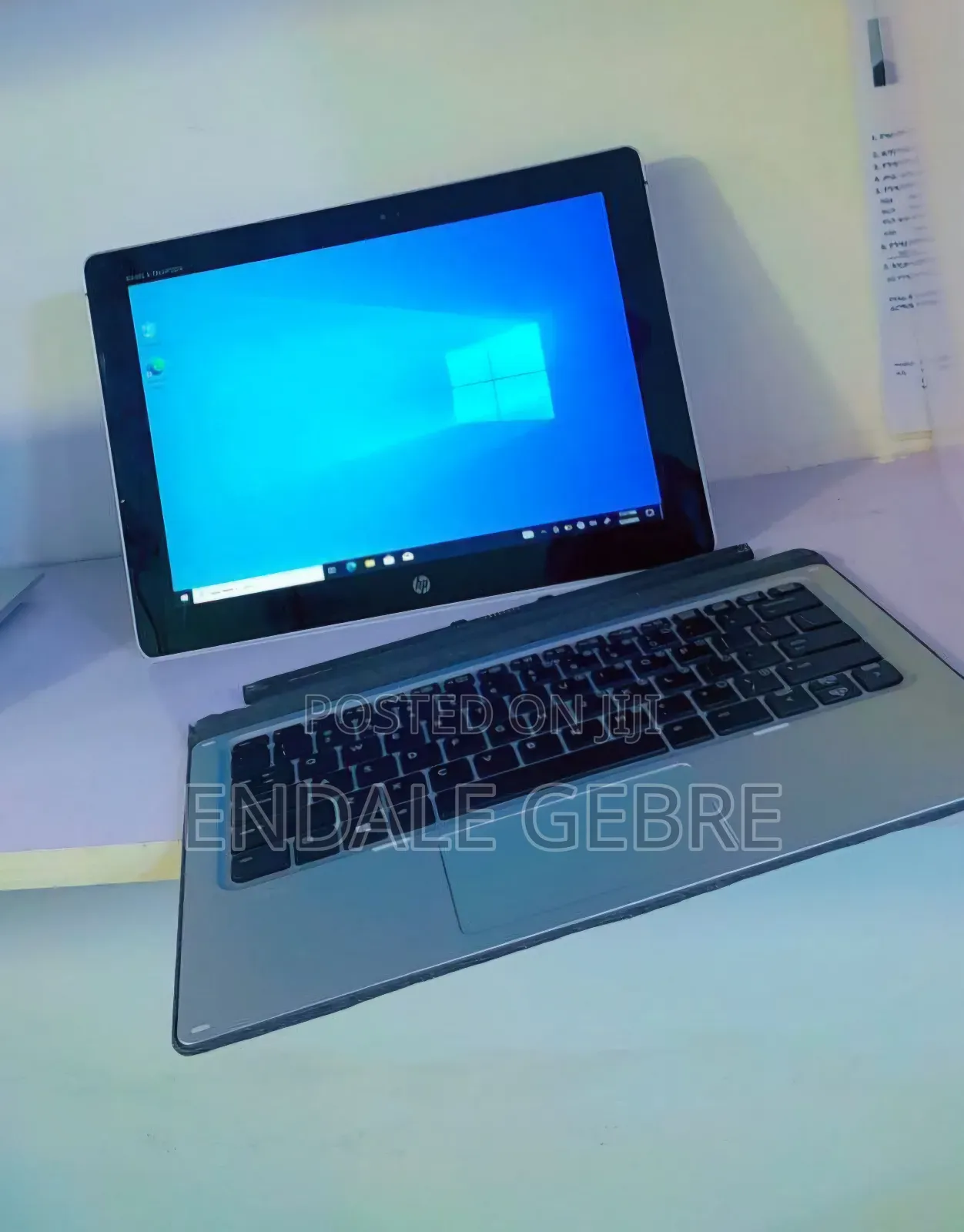 New Laptop HP X2 210 G2 8GB Intel Core I5 SSD 256GB