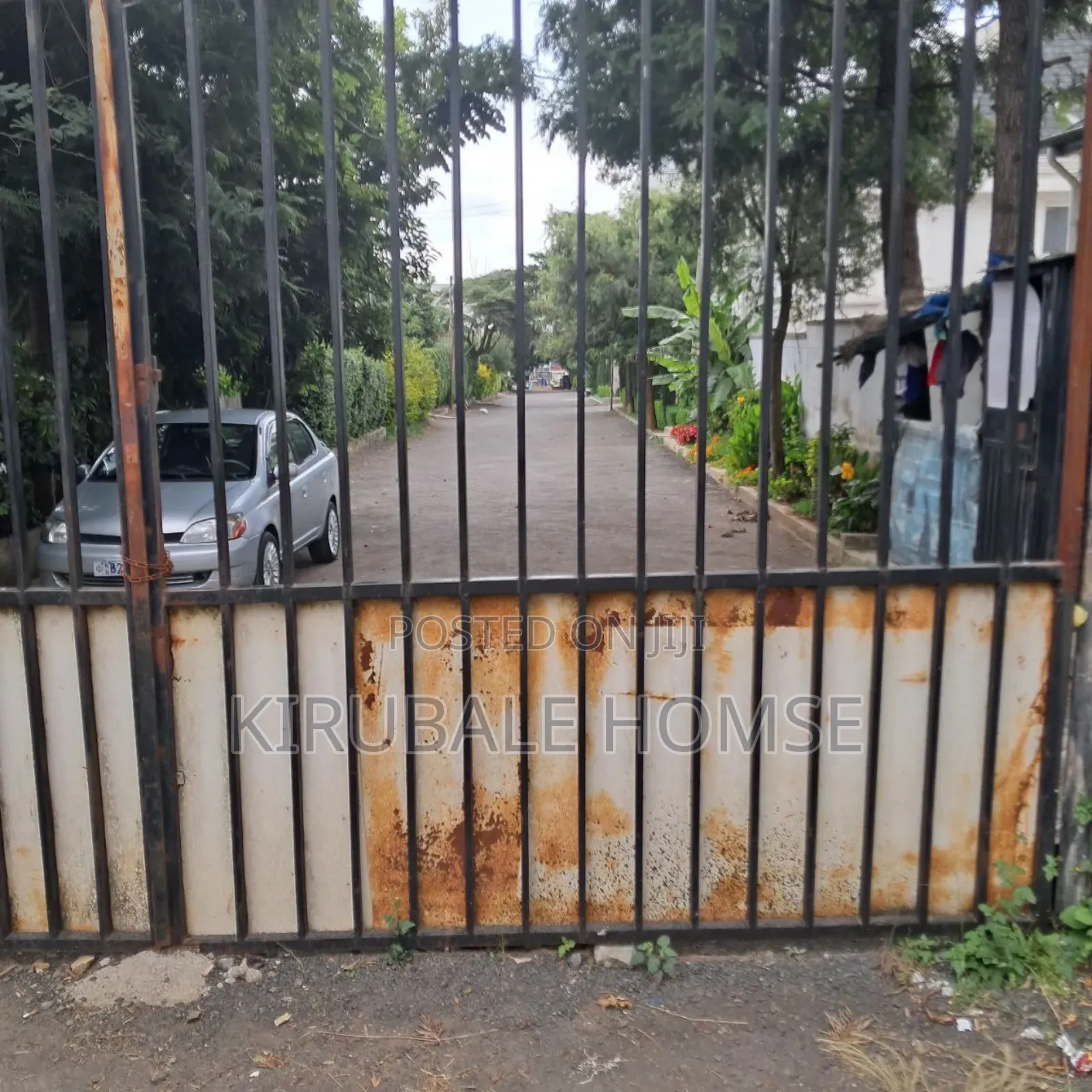 8bdrm Villa in Bole for sale