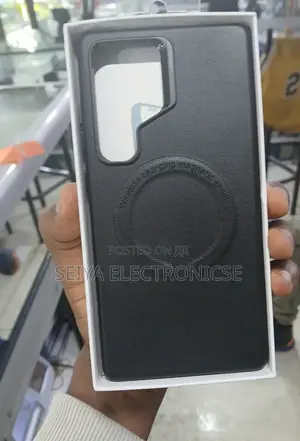 Samsung Ultra 25. Case